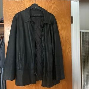 Very good condition size large